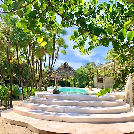 Kin Resort Lodge Майя-Бич Экстерьер фото