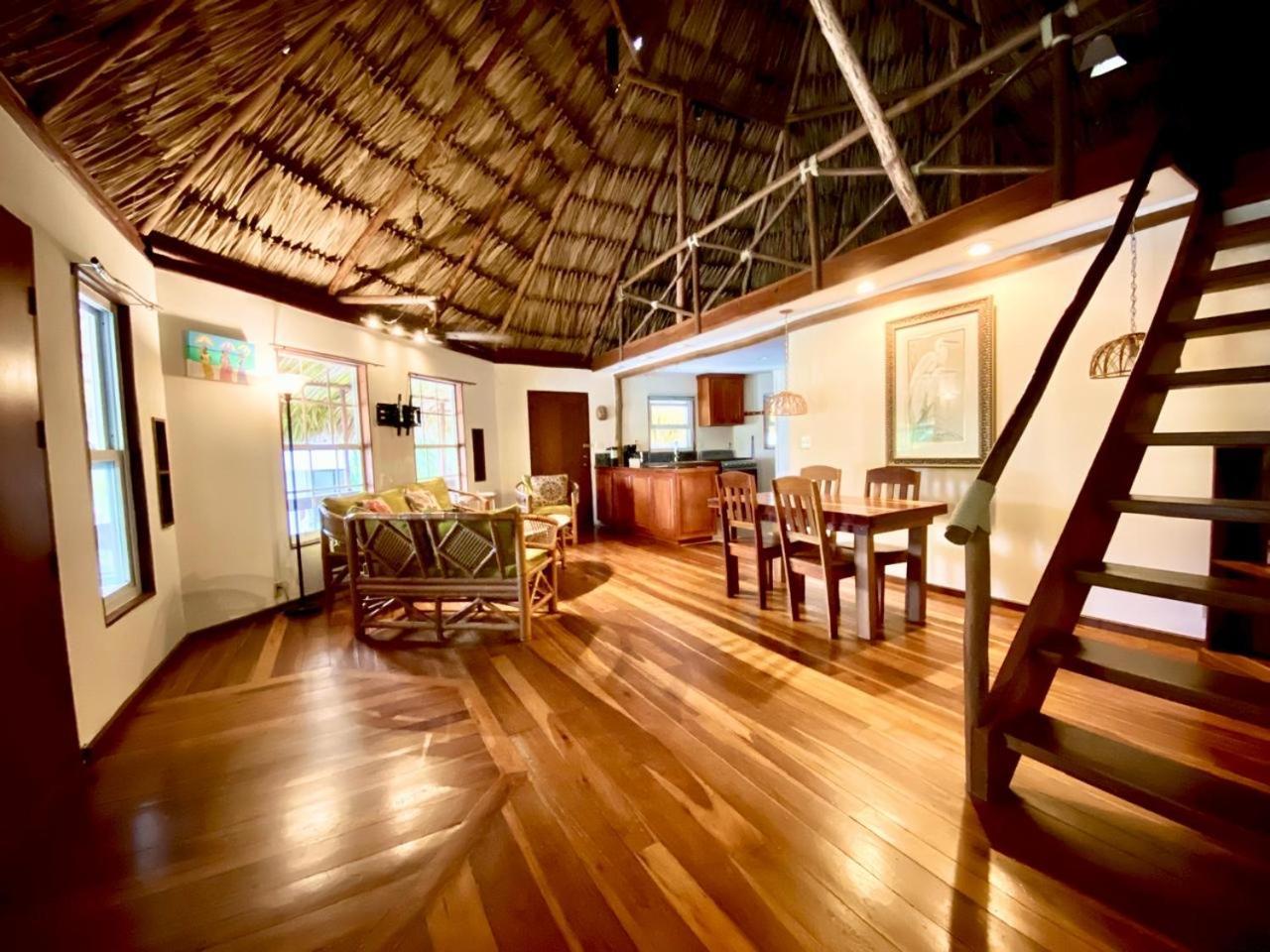 Kin Resort Lodge Майя-Бич Экстерьер фото